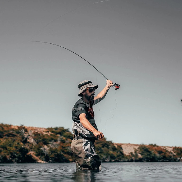 Precision Over Power: Choosing the Right Ultralight Fishing Gear for Recreational Fishermen